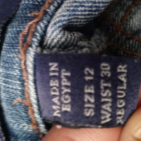 Women jean capris - Picture 6 of 6